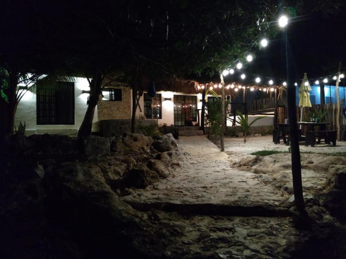 Casa Gama-Playa Orilla Del Mar, Beach And Town Boxol 外观 照片